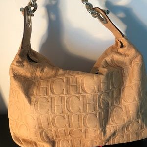 CH shoulder bag
